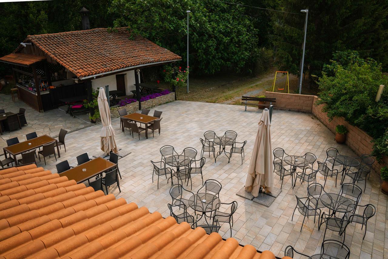 Agriturismo Cascina Del Vai Cairo Montenotte Exterior foto