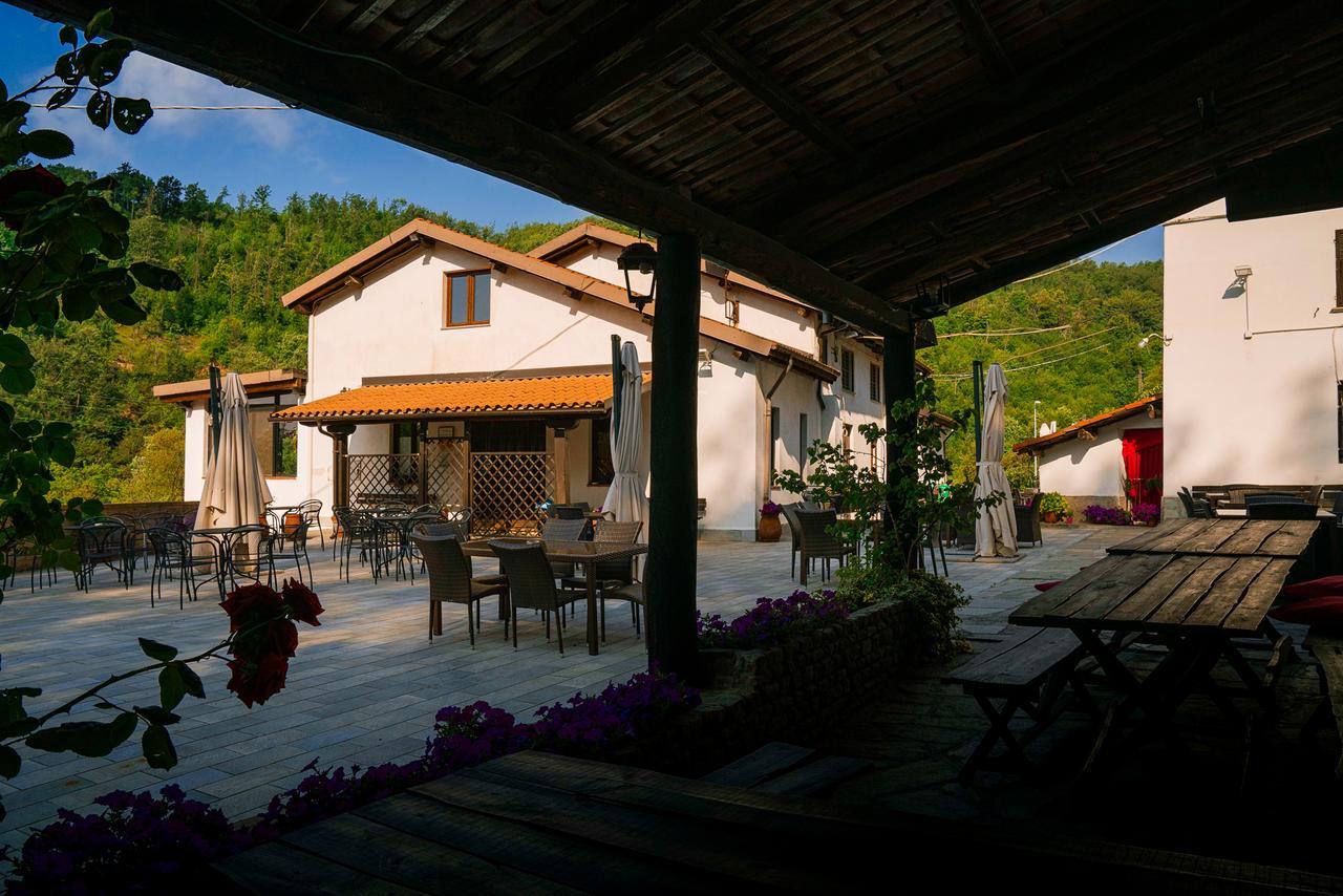 Agriturismo Cascina Del Vai Cairo Montenotte Exterior foto